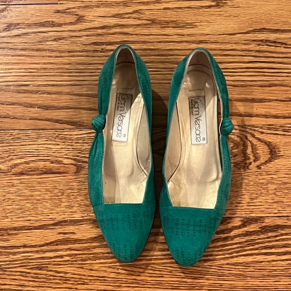 Vintage Gianni Versace size 36 1/2 Wedge